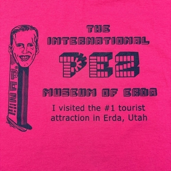 Pink PEZ retro Utah tourist t shirt
Mens L measures 21x28
Nice condition - Picture 2 of 5